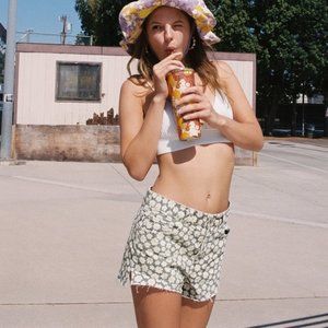 Zara Daisy Print Straight Shorts